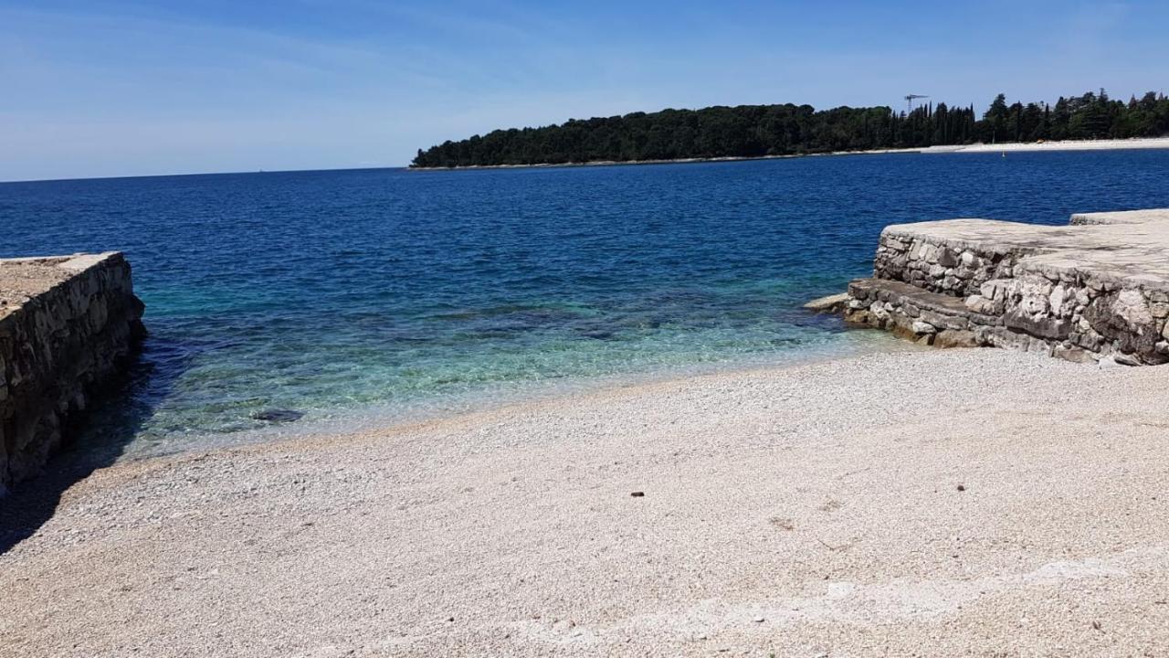 Mobile Home Peponi Del Mar, Camping Porton Biondi Rovinj Exterior photo